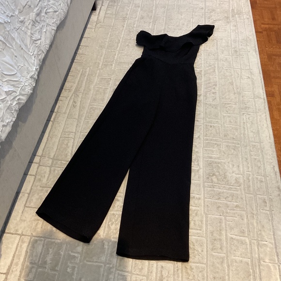 BCBG Generations one shoulder jumpsuit - Picture 3 of 7